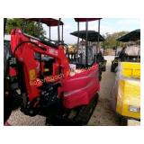 ME15 Mini Excavator  Orange  (KEY)