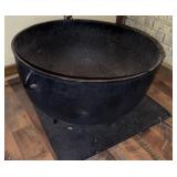 Very large cast iron cauldron 2.5-3ft across