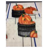 3 Halloween yard decorations