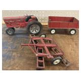 Vintage Tru Scale Tractor & Trailer 890
