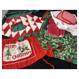 Christmas linens lot