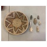 Am woven basket w/7 Arrowheads