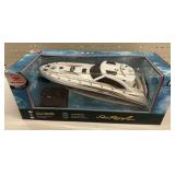 New Bright Sea Ray Sundancer 48 R/C Boat NIB