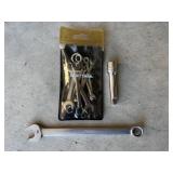 Snap-on wrench, craftsman wrench set & extension
