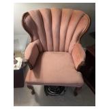 Pink throne chair