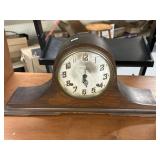 Vintage Ingraham 8 Day Mantle Clock