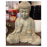 Sitting concrete Budda statue