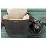 Nikon D5100 w/bag & 18-55mm lens
