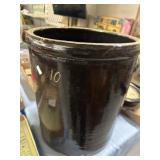 Large 10 gallon crock