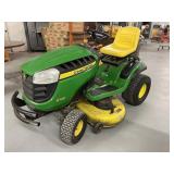 2018 John Deere E130 22 Horse Riding Mower