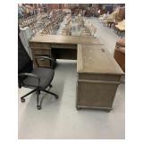Corner Desk w/chair