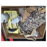 Work aprons, gloves, noise protection headphones