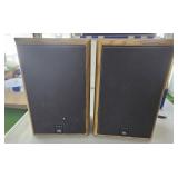 Pair of JBL model 2500 Bookshelf speakers