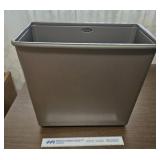 Metal wastebasket