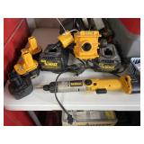 Dewalt Tool Setup (charger, Batteries, & More)