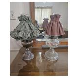 2 kerosene lamps