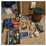 Christmas ornaments & decor
