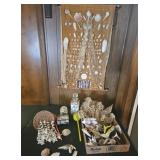 Seashells & nautical collectibles