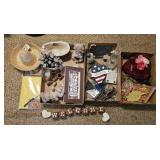 Decor items:miniature lamp, etc