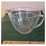 Large Pyrex batter bowl