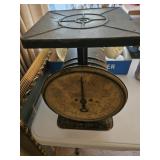 Antique Kitchen Scale