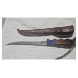Buck knife  122 with sheath