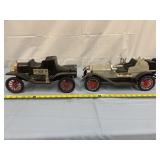 2 Jim Beam decanters Model T & 1914 Stutz Bearcat