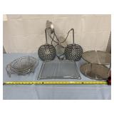 2 hanging lights, hanging basket, cake tray, ï¿½