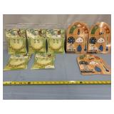 Disney princess necklaces & wood puzzles