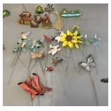 23 yard ornaments with sticks& others without