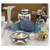 VTG glass and porcelain decor