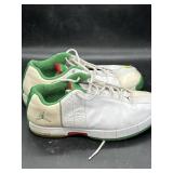 Jordan te2 low cut sneakers