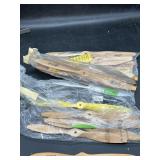 16 assorted airplane propellers