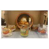 Garfield Items 5 Cups & 1 Decorative Plate