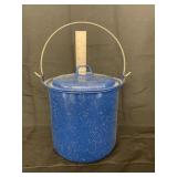 Vintage Enamelware Stockpot w/Lid & Handle