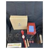 Avon gift collection spring wreath and others,