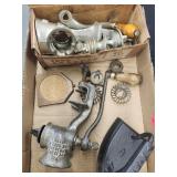 Universal food chopper / vtg #5 p&H MFG co. Cast