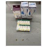 Two metal halide lamps, one smart Wi-Fi bulb, 12