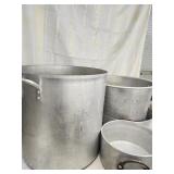 BIG POTS WITH STRAINER