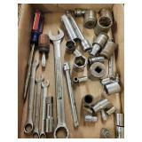 Wrenches/ sockets/ Screws Deivers