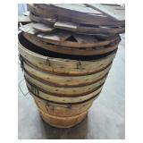 5 Vtg Apple Baskets & lids