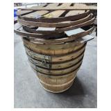 5 Vtg apple basket & lids