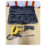 Dewalt DW 303 reciprocating saw