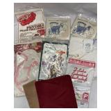 Craft kits, Cross Stitch, Paintable Pillow Covers