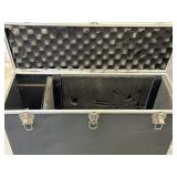 Hard shell luggage case