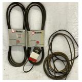 12 automotive belts (3) have boxes still