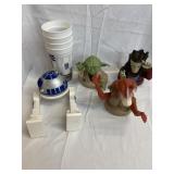 4 Star Wars Collectors Cups W/4 Character Toppers