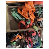 (2) flats of ratchet straps