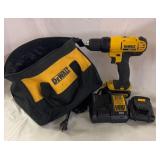 DeWalt 20 V max DCB 107 DRILL