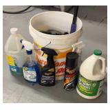 Lot of all-purpose cleaner